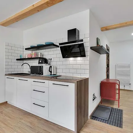 Poolincluded Studio Joy 1 Lägenhet Loučná pod Klínovcem